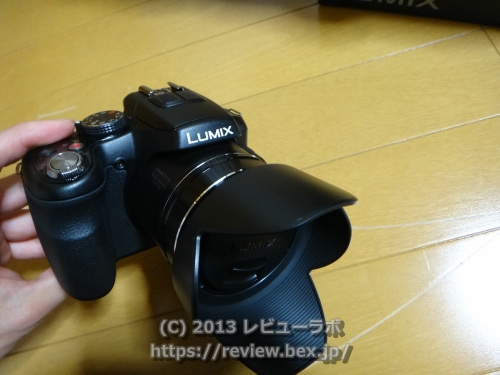 LUMIX DMC-FZ200 ボディ全体